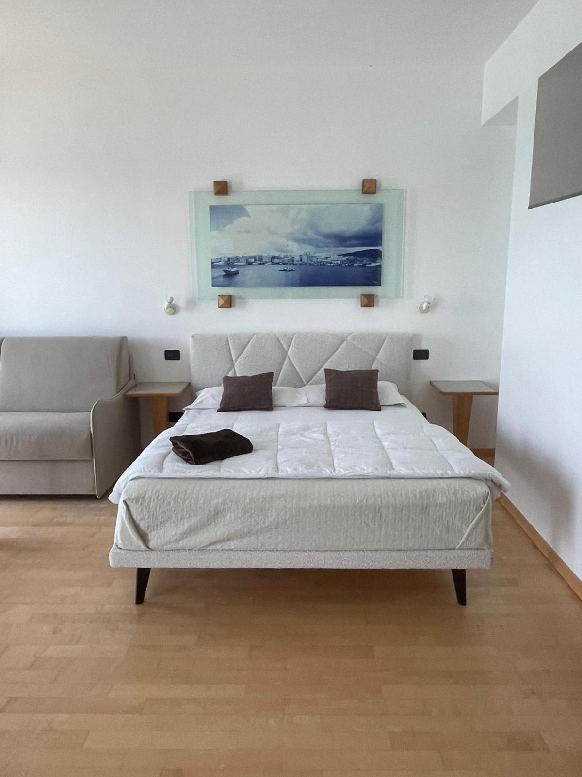 Garibaldi Sea Suites Trapani Buitenkant foto